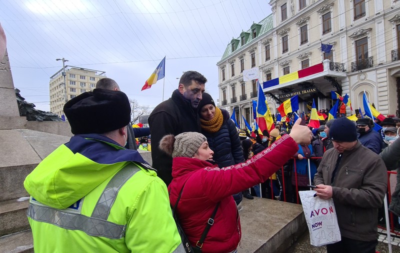 Reportaj de la marșul AUR la Iași, de ziua Unirii. Liderul George Simion: „Pot să ne împuște, noi nu renunțăm!”