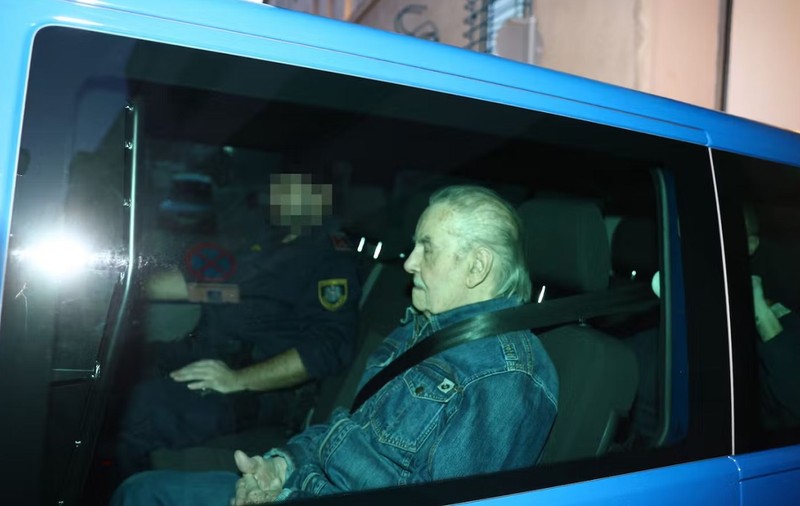 Josef Fritzl, austriacul care și-a ținut fiica închisă 24 de ani și a abuzat-o, fotografiat prima oară după 15 ani în afara închisorii