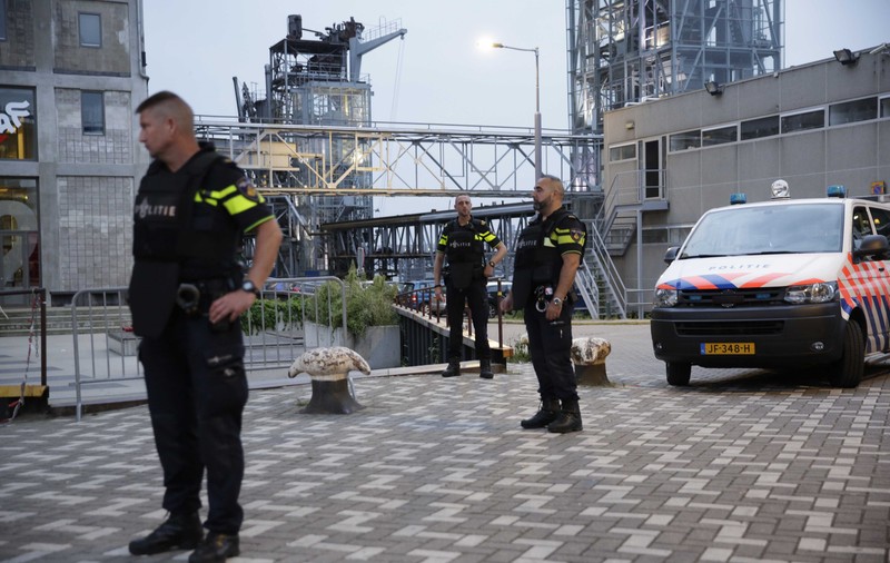 UPDATE | Atentat dejucat la Rotterdam. Un al doilea suspect a fost arestat