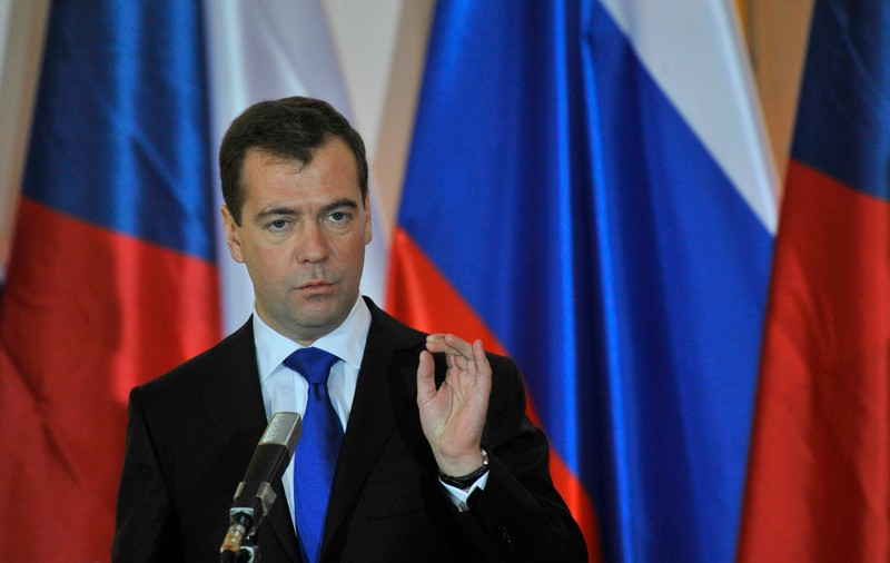 Dmitri Medvedev continuă să amenințe și a promis executarea publică a „dependentului de droguri” Zelenski