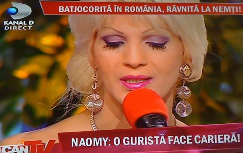 Naomi, cu ochii în lacrimi, nu neagă că practică prostituţia: "Am avut motive întemeiate"