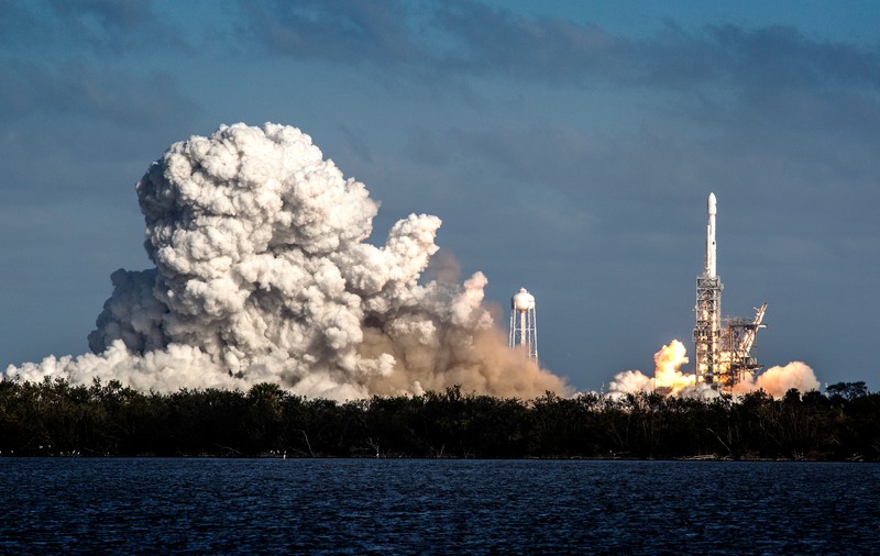 SpaceX a lansat Block-5, cea mai puternică rachetă creat de companie