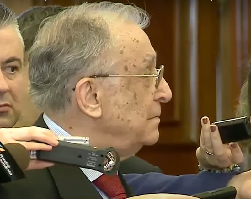 Imagini de la ultimele apariții ale lui Ion Iliescu. Cum arăta în 2022, când s-a întâlnit cu Ionuț Vulpescu, ultimul lui consilier prezidențial