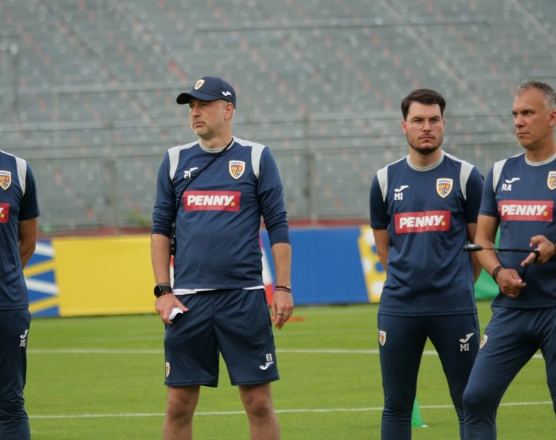 EURO 2024 | Au fost 16! Antrenament în efectiv redus, Edi Iordănescu a lăsat 10 jucători să se odihnească la hotel