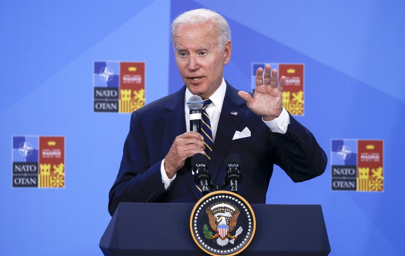 Biden laudă aliați din NATO, inclusiv România, pentru creşterea cheltuielilor militare. Cât alocă țara noastră