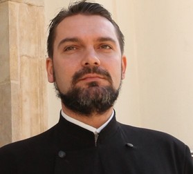 Cea mai veche biserică din București cu hramul Sfântului Dumitru îl are ca preot paroh pe părintele Mihai Gojgar