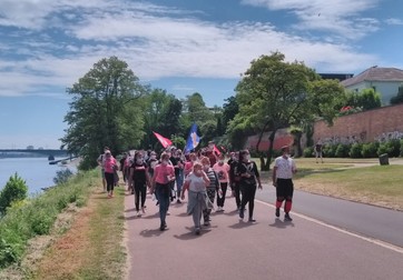 Zeci de oameni au mărșăluit pe străzile orașului