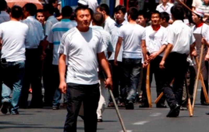 Şef la o fabrică din China omorât în bătaie de angajaţi