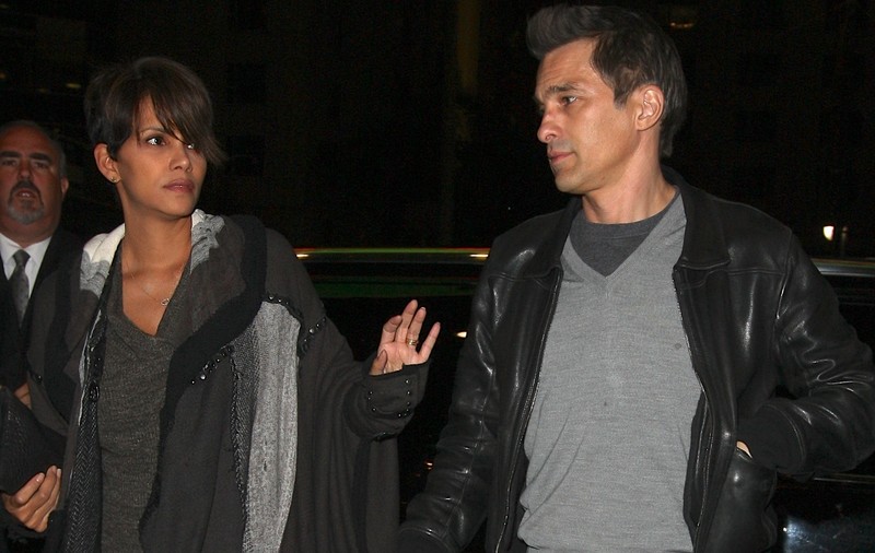 Au făcut un copil, iar acum sunt ÎN PRAGUL DIVORŢULUI! Halle Berry şi Olivier Martinez NU SE MAI ÎNŢELEG