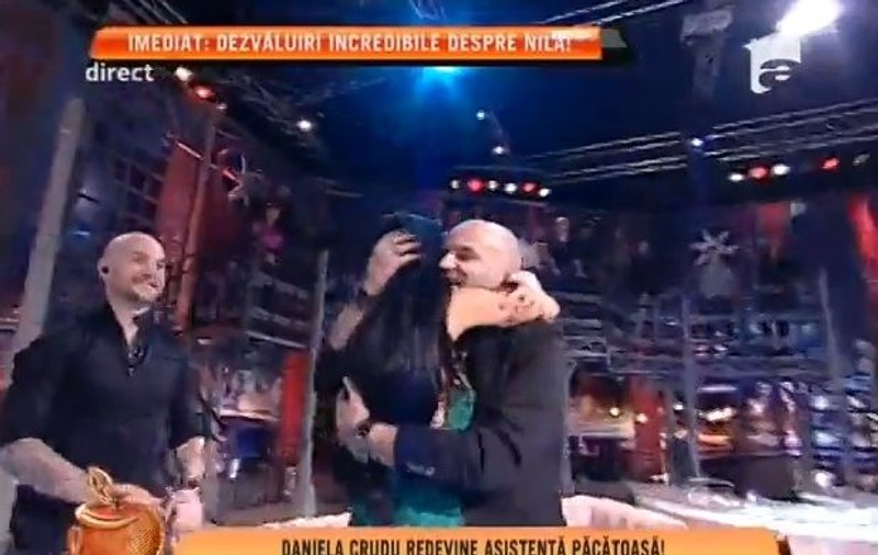 Daniela CRUDU, prima apariție după revenirea la "Un show păcătos". Și-a arătat chiloții și a dansat lasciv | VIDEO