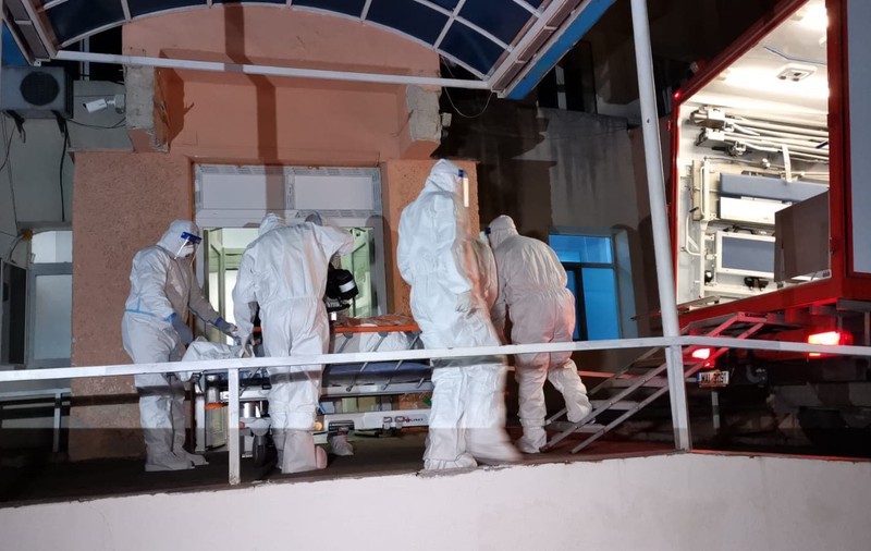 Fiica unui bărbat decedat la Piatra Neamț: "Sora mea mi-a răspuns: arde! Zic: arde de nerăbdare? Nu, zice ea, arde spitalul"