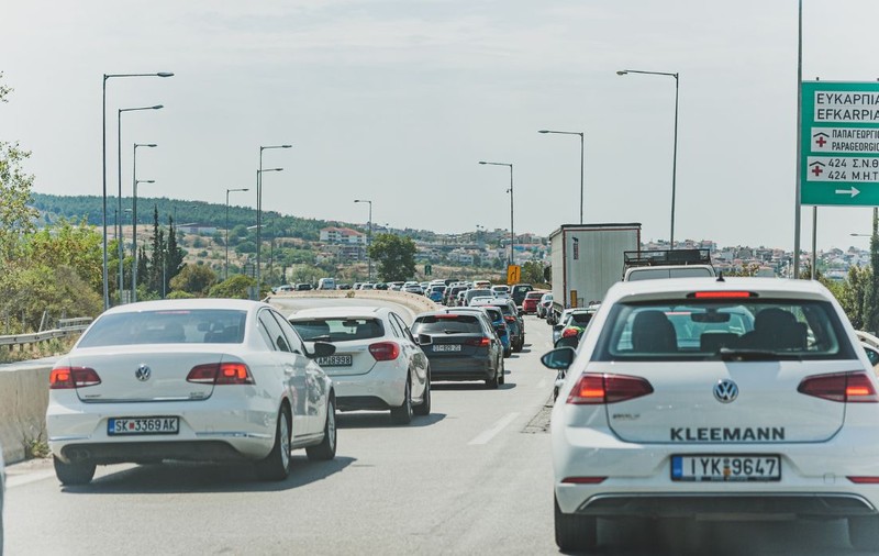 Trafic suspendat pe o șosea importantă din Grecia: care sunt rutile ocolitoare pentru centura din Salonic
