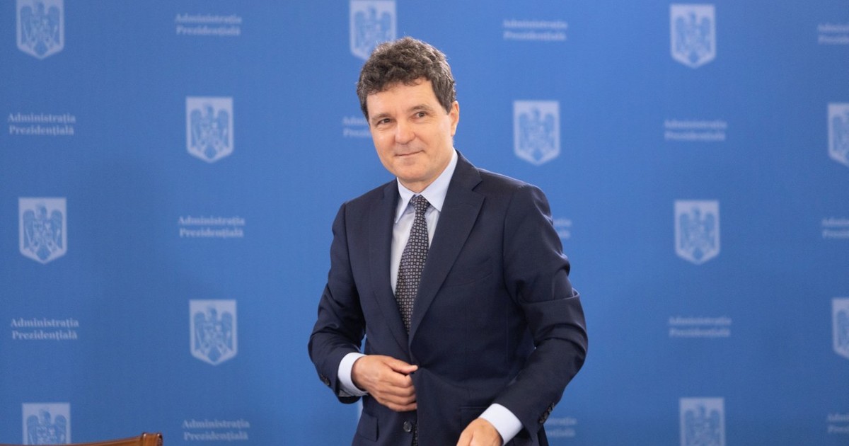 Nicușor Dan este președintele României din luna mai