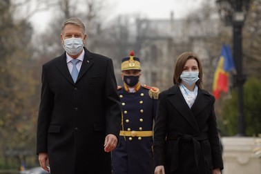 Klaul Iohannis și Maia Sandu. Foto Inquam Photos / George Calin