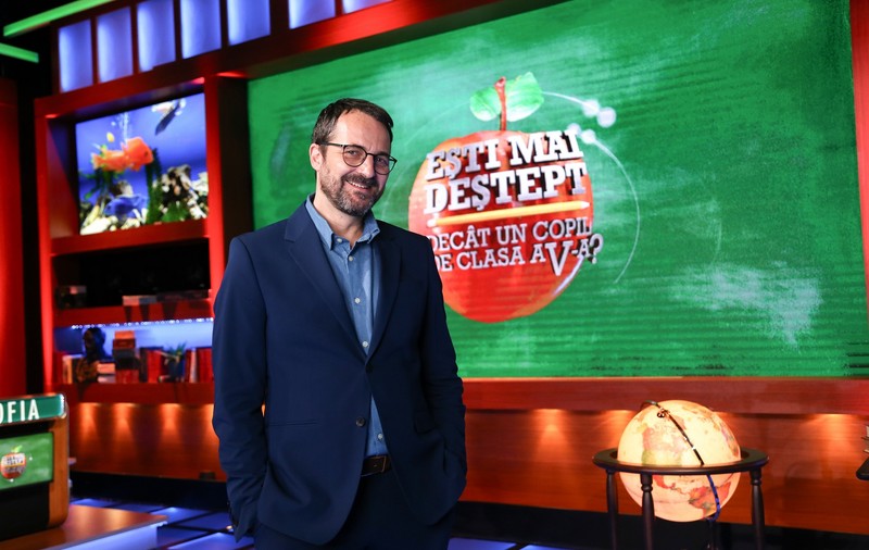 Andrei Aradits prezintă „Ești mai deștept decât un copil de clasa a V-a?”. Când începe show-ul de la Antena 1