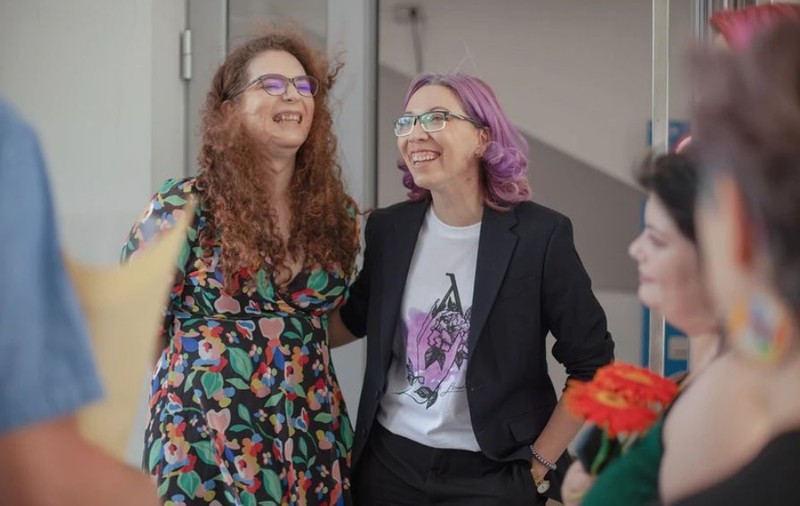 Prima căsătorie gay din România, oficiată între două femei, în București