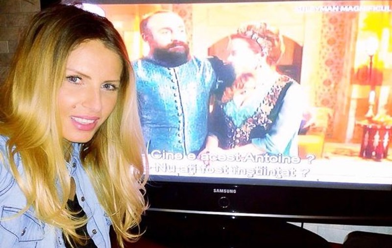 Andreea Bănică, fascinată de "Suleyman Magnificul". Uite ce vedete sunt înnebunite după celebrul sultan!