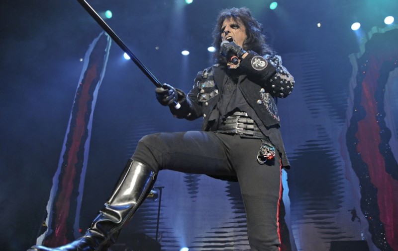 Rockerul Alice Cooper şi-a planificat ultima zi de viaţă