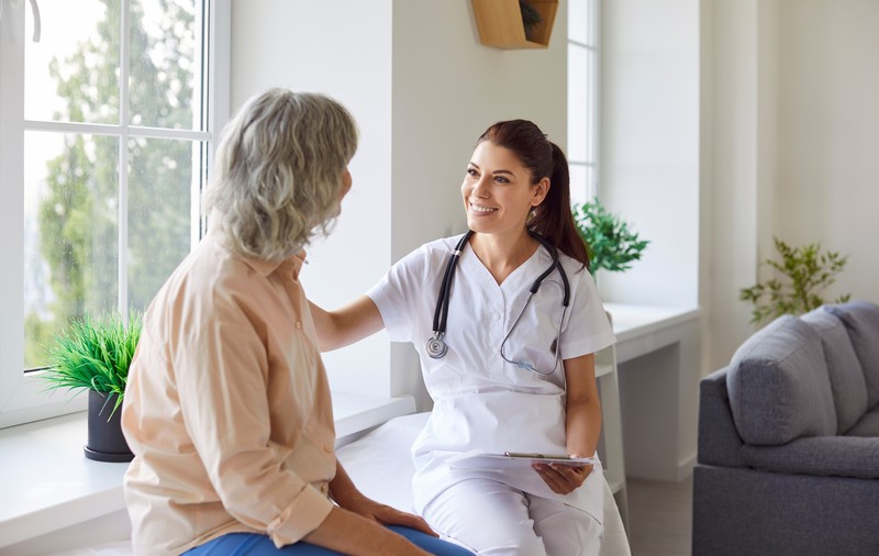 Nu mai mergem la medic doar pentru diagnostic. Ce așteptări are pacientul de azi când vine vorba de sănătatea lui? 