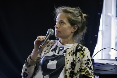 Začíná mezinárodní knižní veletrh a literární festival Svět knihy Praha. Literární Salon a debata se spisovatelkou Petrou Hůlovou a kritikama Janem M Hellerem a Petrou Klíčovou. Moderoval Zbyněk Vlasák. Na snímku Petra Hůlová.,Image: 766445450, License: Rights-managed, Restrictions: Image must be credited: 'Milan Malíček / Právo / Profimedia', Model Release: no
