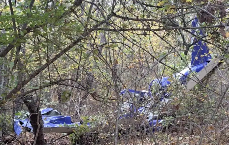 Un milionar a murit după ce s-a prăbușit cu un avion ultraușor în Vaslui: nu a putut ateriza din cauza ceții