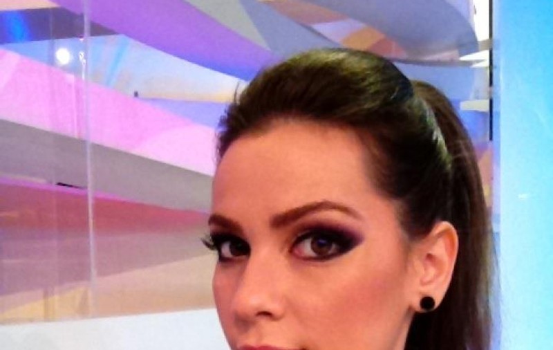 Iuliana Luciu s-a săturat să fie asistentă tv. Află ce planuri are sora Nicoletei Luciu! 