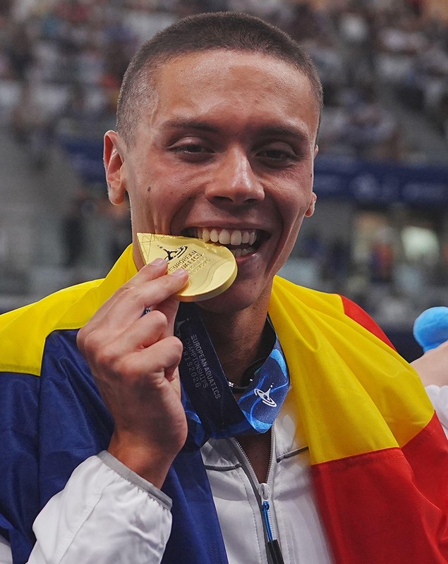 Câți bani ar fi primit David Popovici de la statul român pentru medaliile obținute de-a lungul carierei