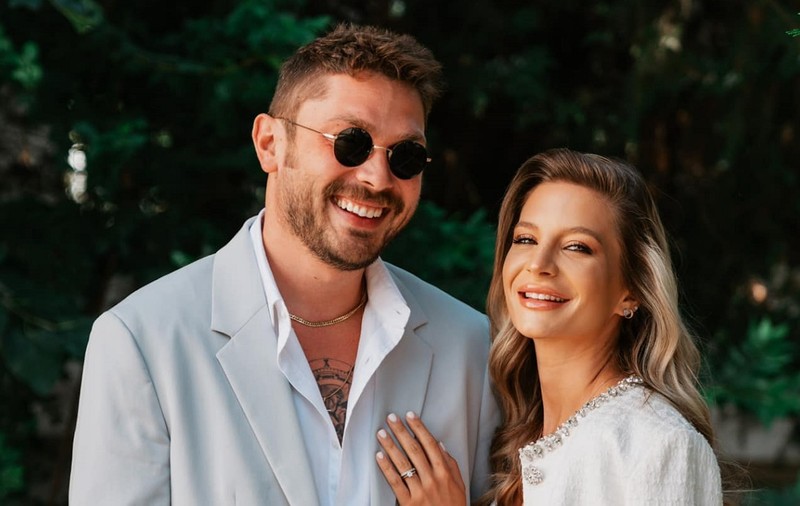 Ana Baniciu e însărcinată: „Familia noastră se împlinește”. Primele imagini cu burtica de gravidă