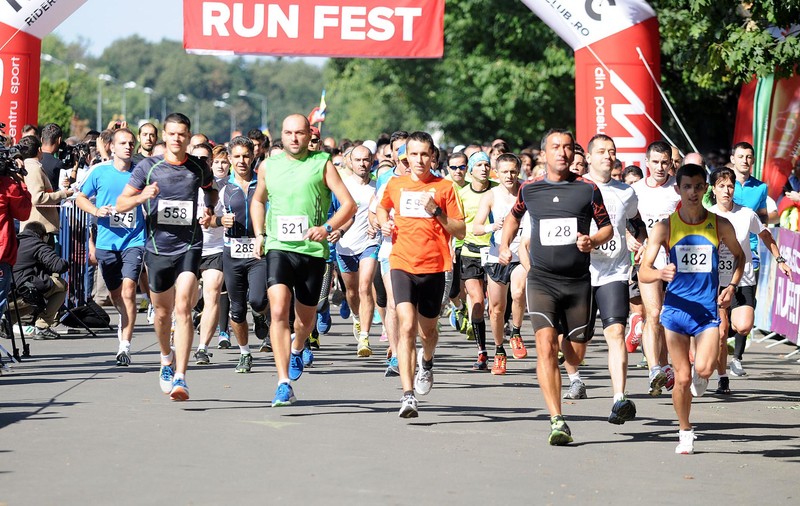 Sport și distracție în natură, la RUNFEST 2014. Ultimele zile de înscriere la crosul din Pădurea Băneasa