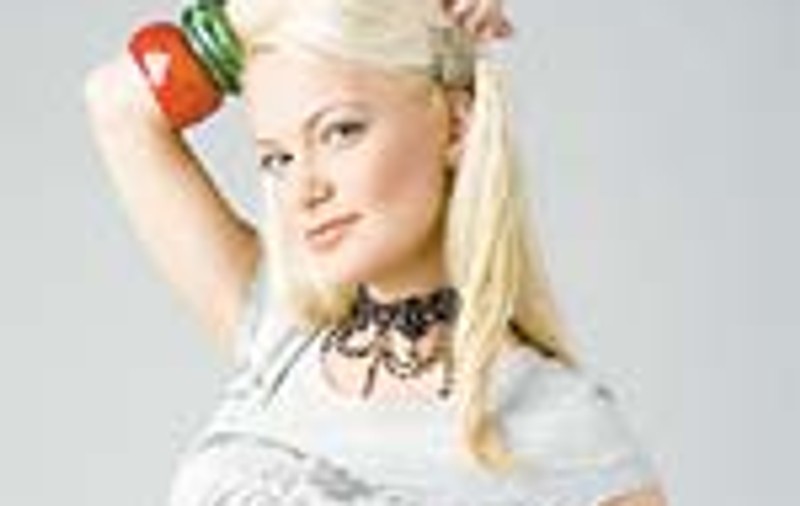 Andreea Antonescu si-a deschis sala de dans