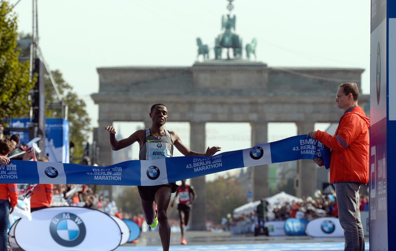 Atletism. Kenenisa Bekele a câștigat maratonul de la Berlin cu al doilea cel mai bun timp din istorie