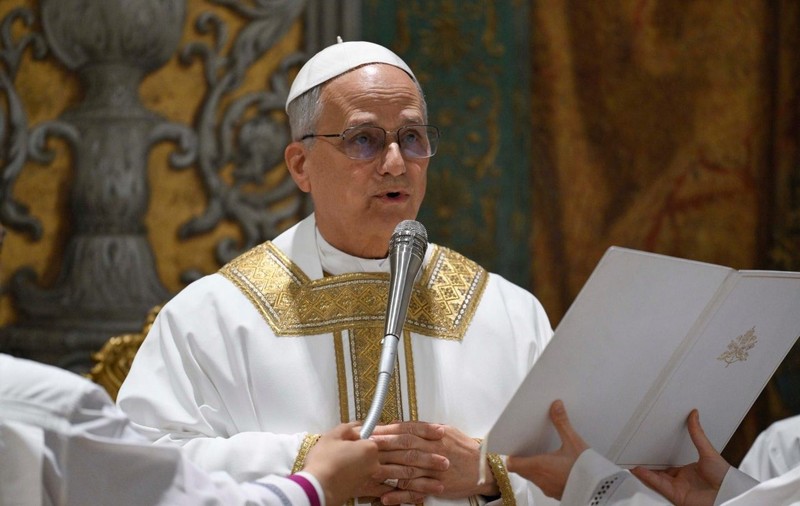 Papa Leon al XIV-lea oficiază prima sa slujbă în Capela Sixtină: „A lucrat Duhul Sfânt”
