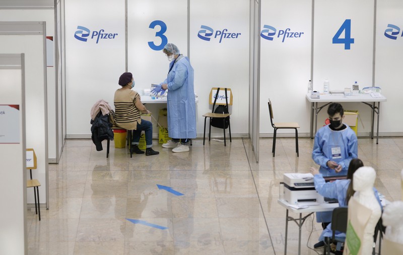 Pfizer a dat România în judecată pentru neplata vaccinurilor anti-COVID contractate. Ce spune ministrul Sănătăţii