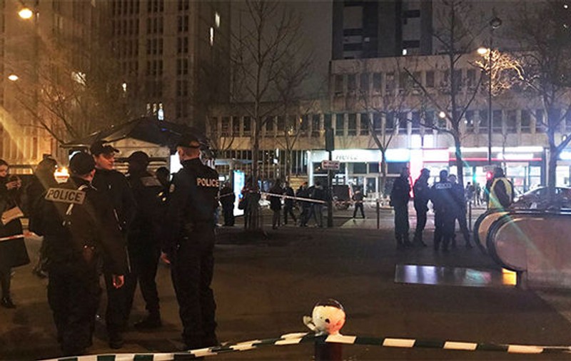 Explozie la metroul din Paris. Mai multe persoane au fost rănite