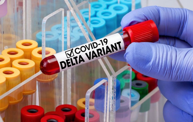 Cercetătorii, în alertă din cauza posibilelor tulpini COVID derivate din Delta. O variantă iese deja în evidență