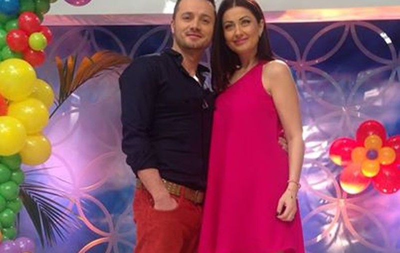 GABI CRISTEA şi iubitul ei, într-una dintre cele mai ROMANTICE IPOSTAZE!