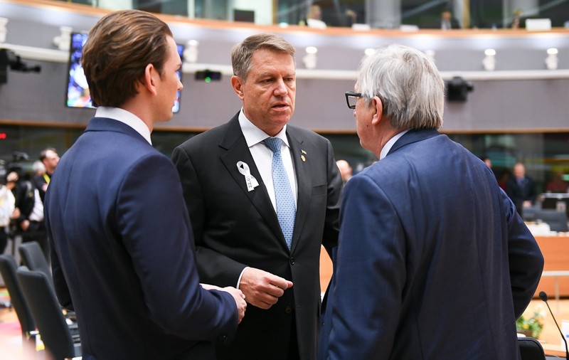 Iohannis a vorbit cu Juncker despre scandalul ”lista neagră”: ”Personal, nu cred că e vorba de o imixtiune în actul de justiție”