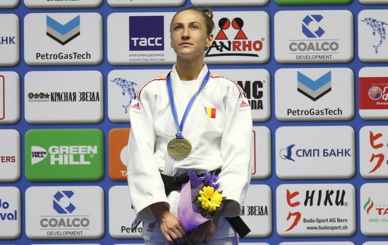 Echipa masculină a României a fost învinsă de Olanda, în optimile Europenelor de judo. Tricolorii au rămas cu o singură medalie