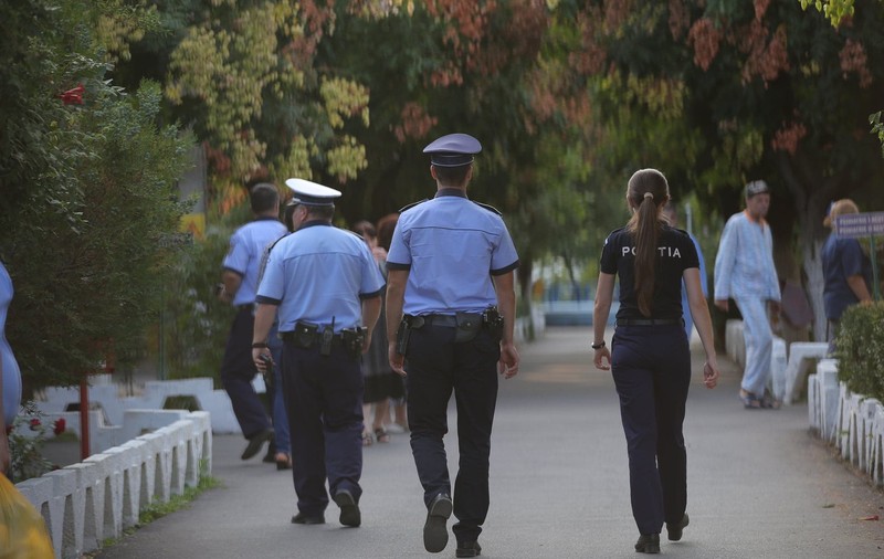 Mărturiile poliţiştilor care l-au prins pe criminalul de la Săpoca. Au crezut că vrea să fugă din spital, nici nu bănuiau masacrul
