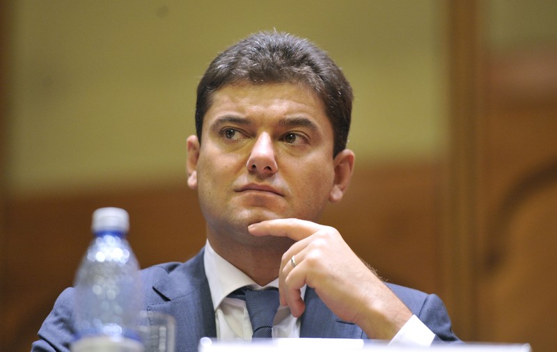 Finul Cristi Boureanu, nașul Sebastian Vlădescu și Ionuț Costea, cumnatul lui Mircea Geoană, condamnați la închisoare cu executare. Decizia nu e definitivă