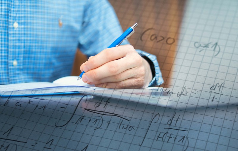 Evaluare Națională 2026. Ce le-ar putea pica elevilor la Matematică și cum se rezolvă subiectele