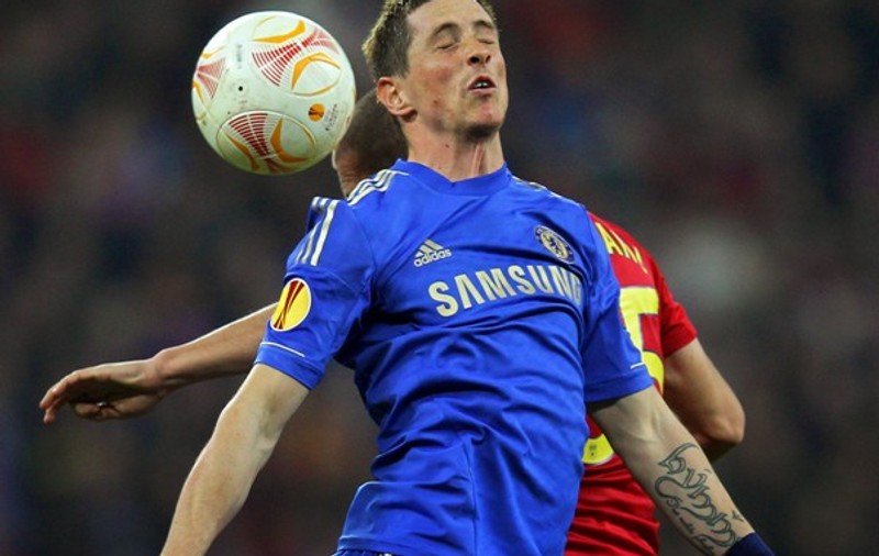 FERNANDO TORRES și-a luat-o de la presa britanică din cauza MECIULUI CU STEAUA! Vezi cum îl atacă jurnaliștii britanici