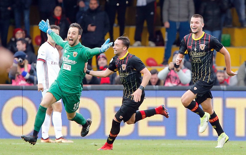 Alberto Brignoli a intrat în istoria lui Benevento. Portarul a povestit cum a marcat împotriva lui AC Milan / VIDEO