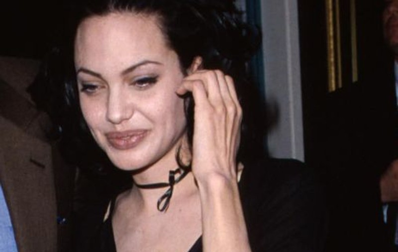 Angelina Jolie vrea să fie Ursitoarea cea rea
