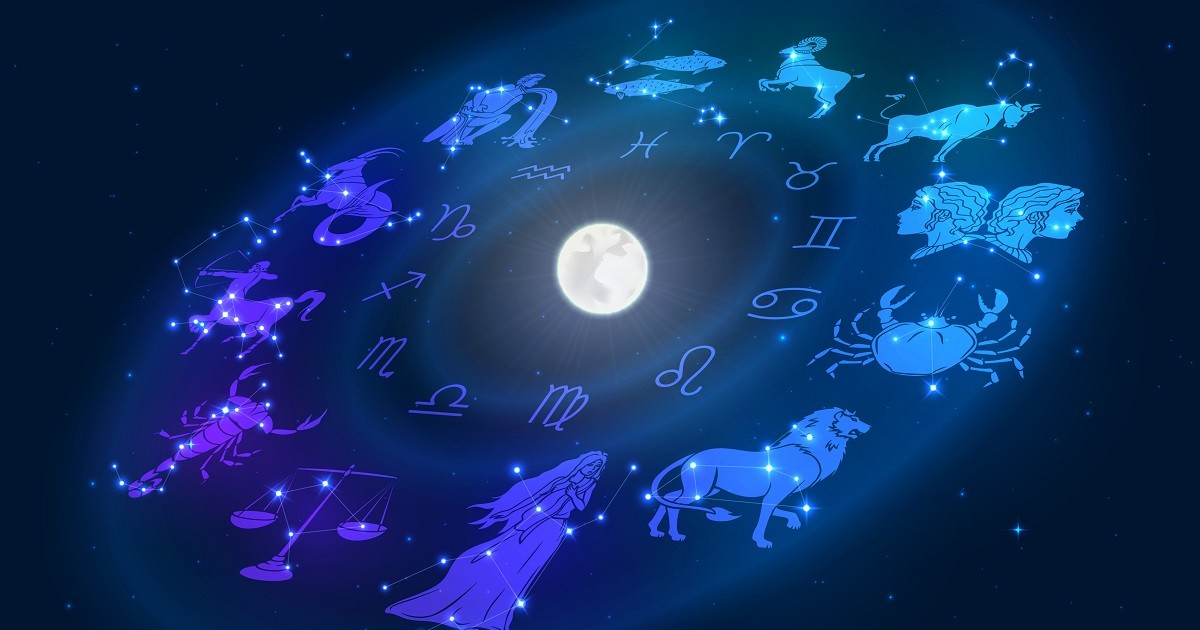 Luna plină din 9 august aduce energia vindecătoare și creatoare a zodiei Vărsător - Imagine cu semnele zodiacalae în jurul lunii