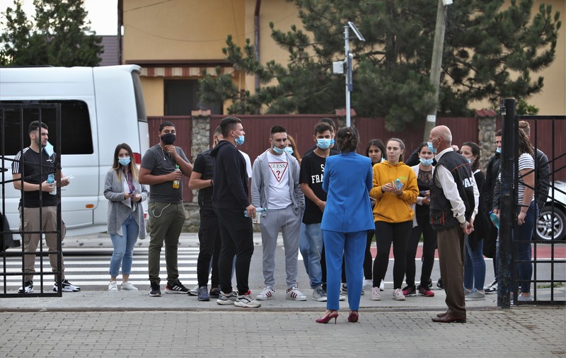 Cum ajunge un liceu să nu aibă niciun promovat la Bac: elevii se învinovățesc singuri, profesorii susțin că fac tot ce pot. Un fost ministru al educației arată însă cu degetul spre dascăli