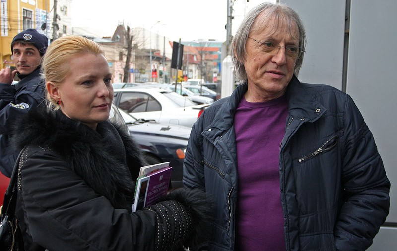 Declarație de dragoste sfâșietoare a soției lui Mihai Constantinescu după moartea acestuia: ”Drum lin îngerul meu!”