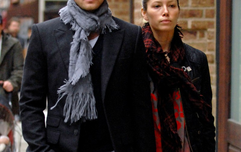 Justin Timberlake a cerut-o de soţie pe Jessica Biel