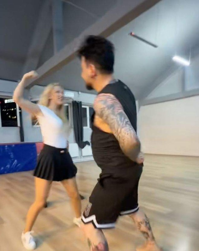 Cu cine l-a înlocuit Andreea Bălan pe Petrișor Ruge. Prima reacție a artistei despre ruptura dintre ei