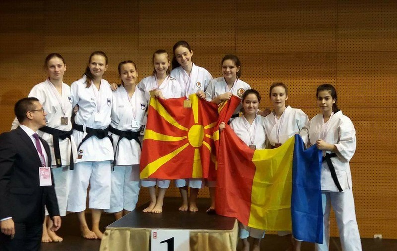 REPORTAJ: Cadeta Cezara Vlad îmbină pasiunea pentru karate cu strictețea hainei militare. O “prințesă” cu centură neagră pe tatami!